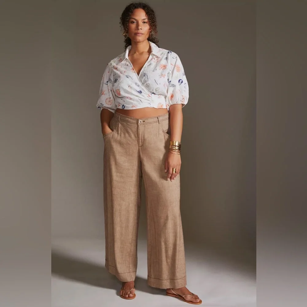 Seashell Embroidered Eyelet Puff-Sleeve Wrap Top